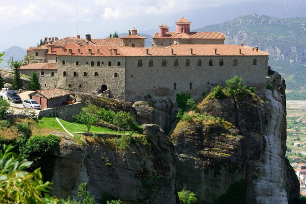 2 Days Classical Tour Delphi with Meteora Monasteries from Athens! 10 2 Days Classical Tour Delphi with Meteora Monasteries from Athens!